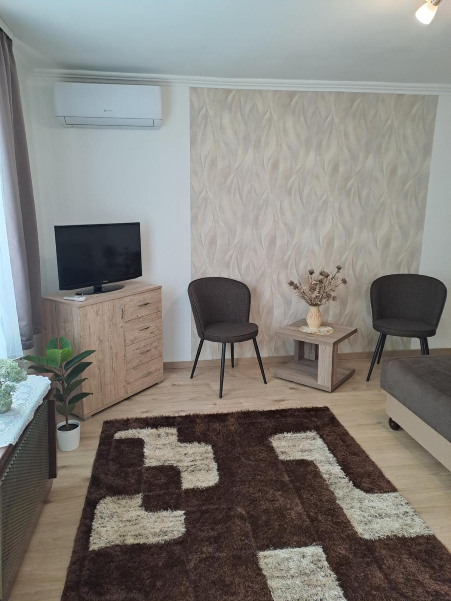 Katarina Apartman Hajduszoboszlo Exterior photo